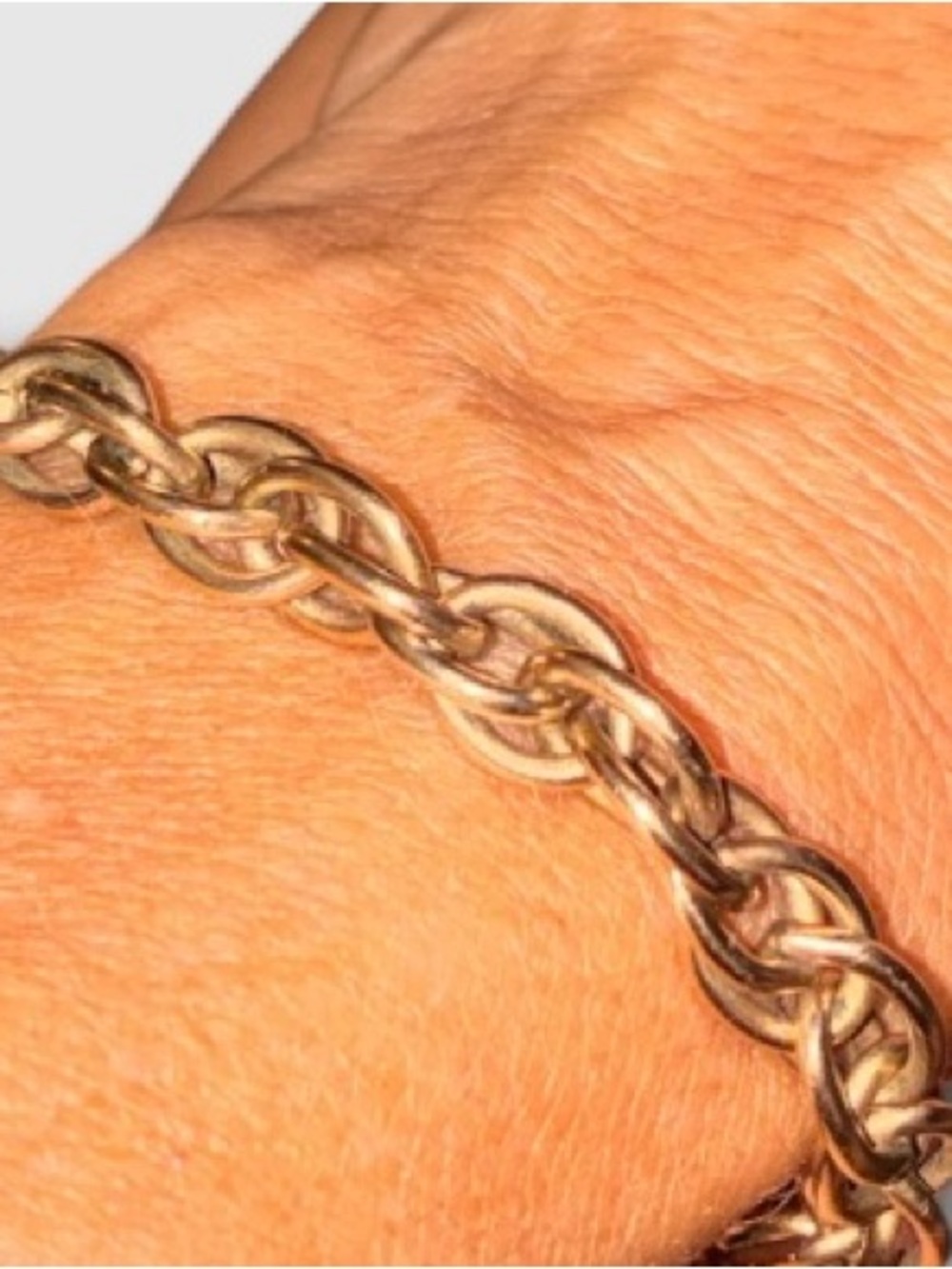 12KG.F Gold Chain Link Bracelet by L.S.C.O.